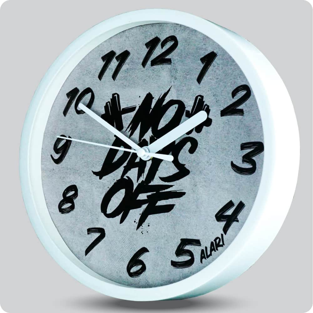 Jam Dinding Analog Rustic/Shabby Chic Alari No Days Off JDALARAL1224-1668DAY
