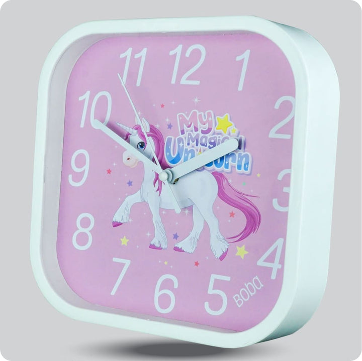 Jam Dinding Analog Karakter Anak Boba Magical Unicorn JDBOBABB1201-5454MUN