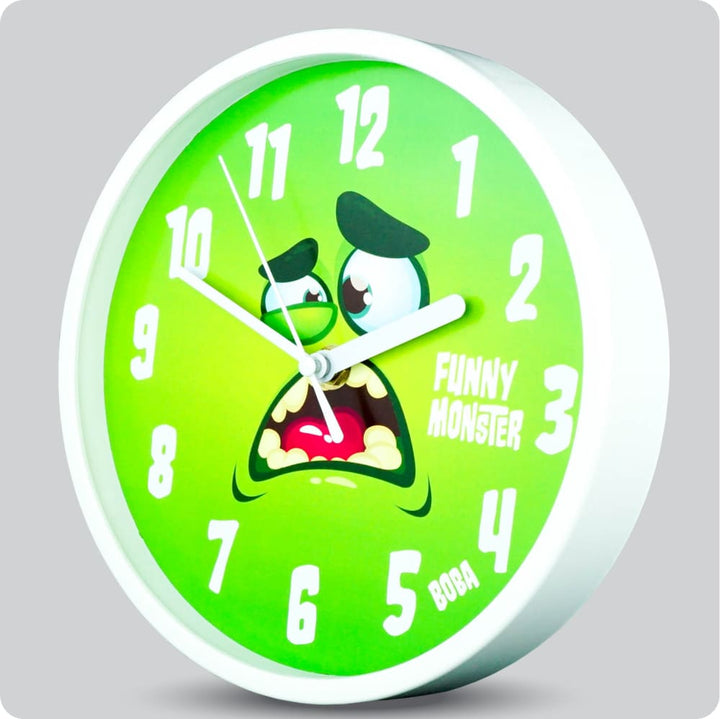 Jam Dinding Analog Karakter Anak Boba Face Green JDBOBABB1103-1668FGRE